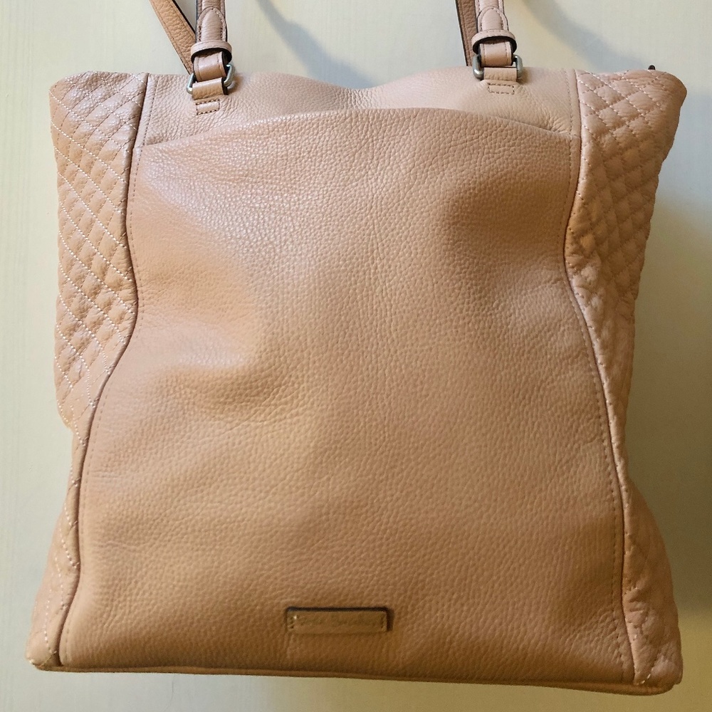 Vera Bradley Carryall North South Small Tote in Shell Pink